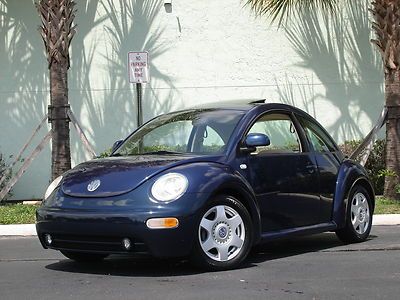 Low mile beetle gls - loaded - sunroof - one family owned - bud vase and flower!