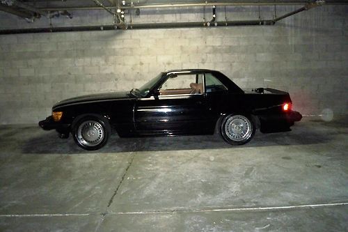 1982 mbz sl,amg clone,ground effects,emblems,black with tan interior,clean