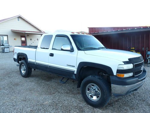 Extended cab 4-door