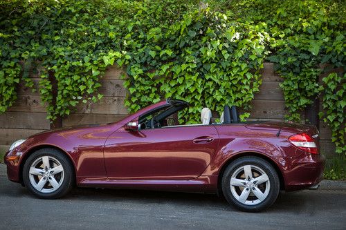 2007 mercedes slk280 red convertible roadster, no reserve this will sell