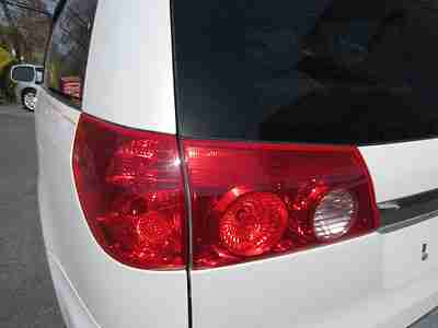 2006 TOYOTA SIENNA LIMITED MINIVAN TV/DVD LEATHER FULLY LOADED CLEAN NO RESERVE!, image 14