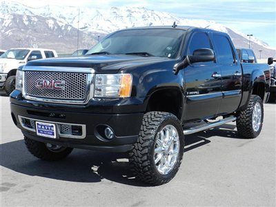 Crew cab 4x4 denali 6.2 vortec custom lift wheels tires nav roof leather clean