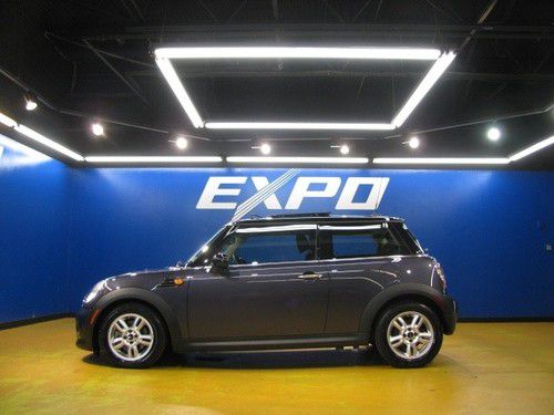 Mini cooper hardtop coupe panoramic moonroof usb ipod low miles