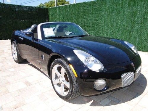 2006 pontiac solstice convertible - ultra clean only 33k mi. lthr pwr pk 5 speed