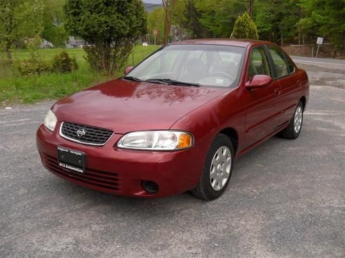 2001 nissan sentra gxe 4 door sedan 1- owner, clean carfax, extra low miles