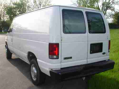 2002 Ford E-250 Cargo Van - Lexington, Kentucky, image 3