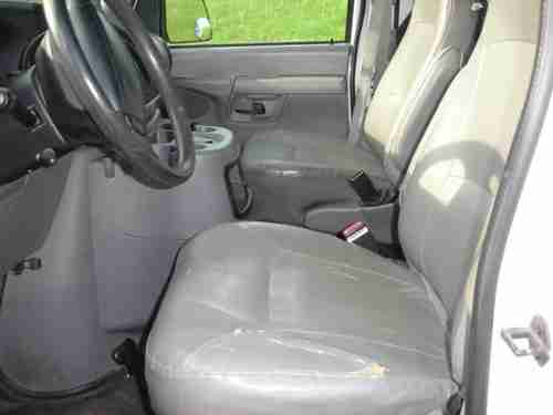 2002 Ford E-250 Cargo Van - Lexington, Kentucky, image 5
