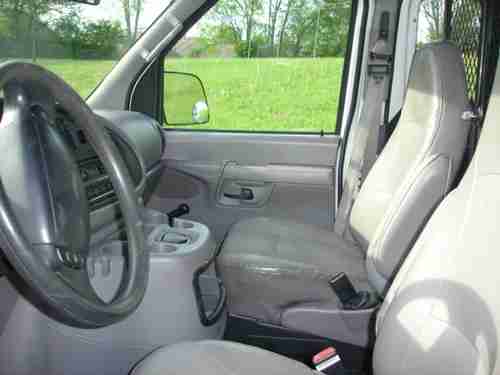 2002 Ford E-250 Cargo Van - Lexington, Kentucky, image 8