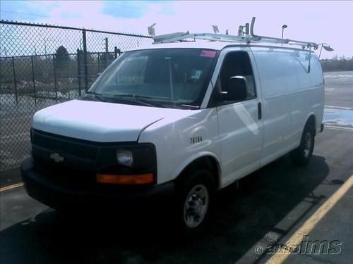 2009 chevrolet express 2500 base standard cargo van 3-door 4.8l - 124k miles