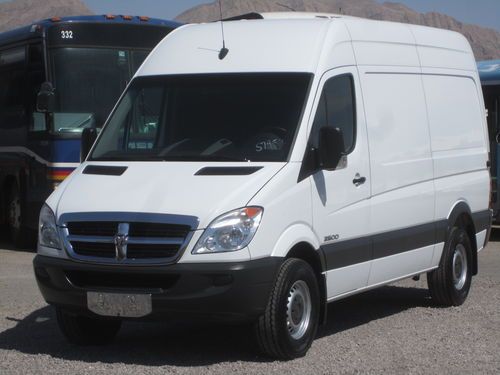 2008 dodge sprinter 2500 cargo van 3.0l mercedes diesel only 2,609 miles!