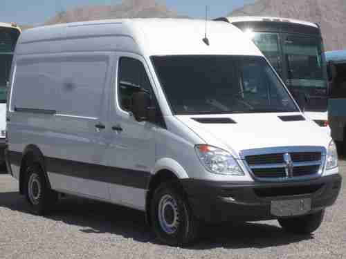 2008 Dodge Sprinter 2500 Cargo Van 3.0L Mercedes Diesel Only 2,609 Miles!, image 2