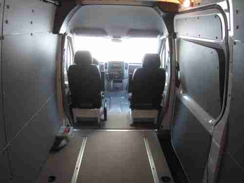 2008 Dodge Sprinter 2500 Cargo Van 3.0L Mercedes Diesel Only 2,609 Miles!, image 8