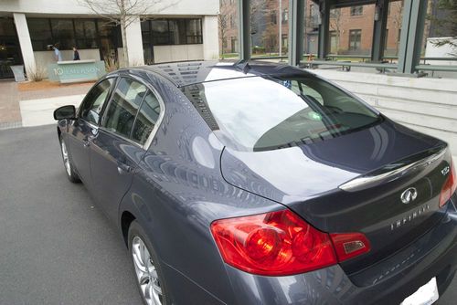 2008 infiniti g35 x sedan 4-door 3.5l (35k miles, garaged, original owner)