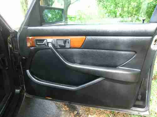 1985 Mercedes Benz 300SD Turbo Diesel, image 9