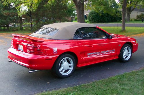 1994 ford mustang gt convertible 2-door 5.0l