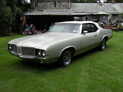 1972 classic oldsmobile cutlass convertible original 4 speed