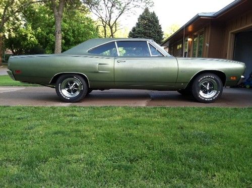 1970 plymouth satellite base 5.2l