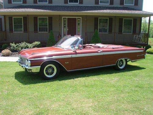 1962 ford  galaxie 500xl convertible 406,tri-power, 4 spd w/air conditioning