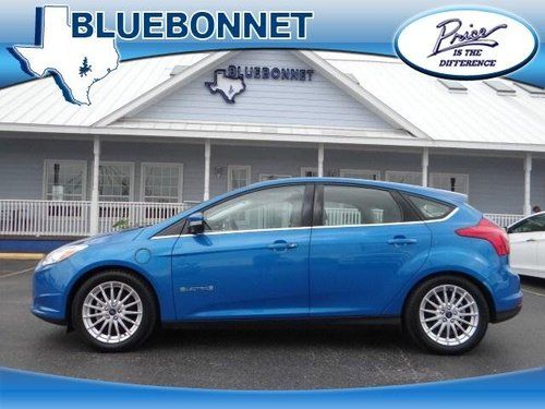 2012 ford focus electric, 3k miles, electric car, backup cam, heated seats