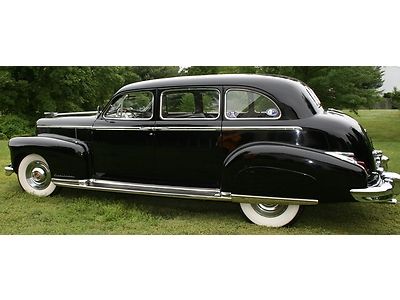 Garage kept Collectors LIMO Show winner Excellent condition Antique not lincoln, image 9
