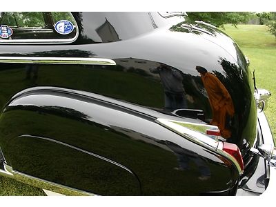 Garage kept Collectors LIMO Show winner Excellent condition Antique not lincoln, image 38