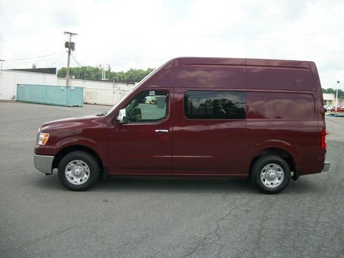 2012 NV SV High Roof 2500 V6 WHEEL CHAIR LIFT, image 2