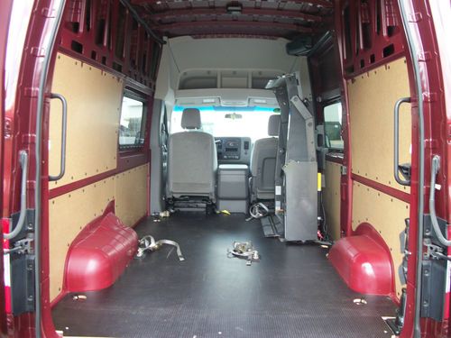 2012 NV SV High Roof 2500 V6 WHEEL CHAIR LIFT, image 8