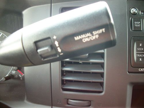 2012 NV SV High Roof 2500 V6 WHEEL CHAIR LIFT, image 21