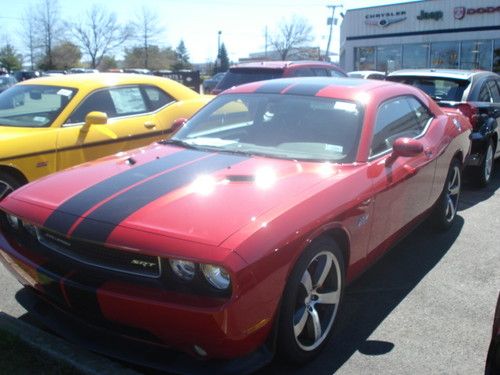 New 2012 challenger srt8