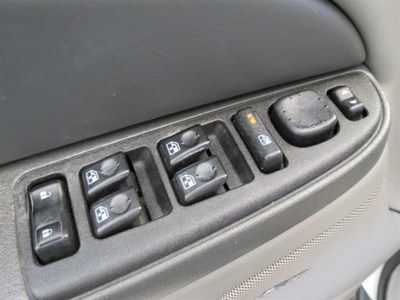 4DR 4X4 1500 5.3L - Leather 3rd Row Seats Bose Rear Air Condition, image 12