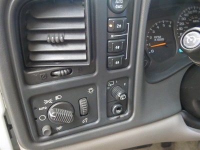 4DR 4X4 1500 5.3L - Leather 3rd Row Seats Bose Rear Air Condition, image 14