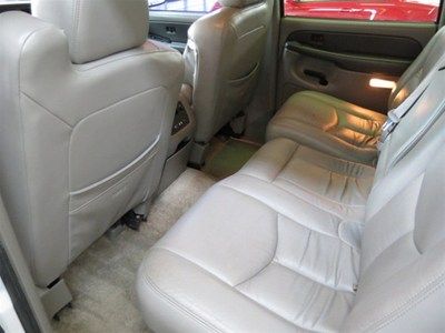 4DR 4X4 1500 5.3L - Leather 3rd Row Seats Bose Rear Air Condition, image 25