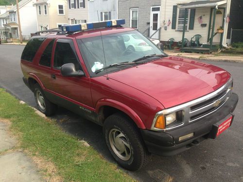 1997 chevy s-10 , 2 door