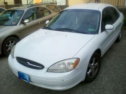 2000 ford taurus se 4-valve - 4-door 3.0l - 170k miles - needs new transmission
