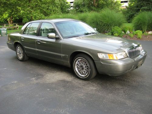 !*!*2000 mercury grand marquis gs-no reserve-30k miles-1 owner-clean carfax*!*!