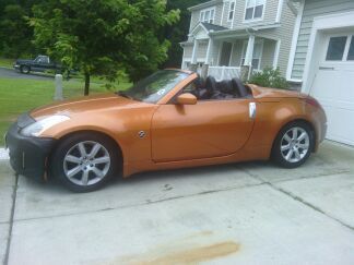 2004 nissan 350z enthusiast convertible 2-door 3.5l