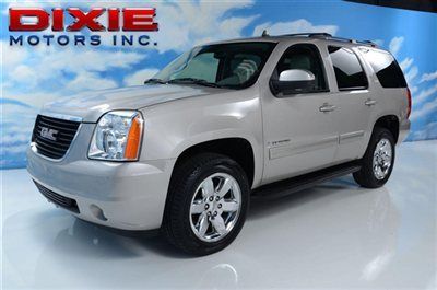 Slt 09 gmc yukon 4x4 4wd tv dvd quad seats sunroof call barry 615..516..8183 4 d