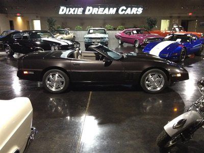 Low miles manual transmission 88 corvette convertible