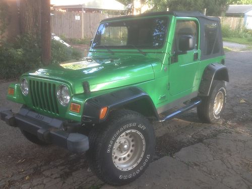 2005 jeep wrangler x 4.0l * 34k miles * 6-speed manual