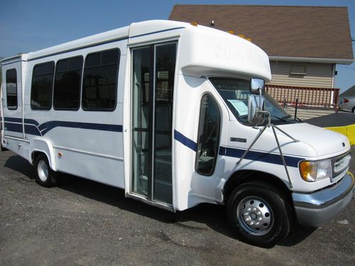 1998 ford e350 wheelchair van bus 1 owner fleet maintained 38k miles low reserve