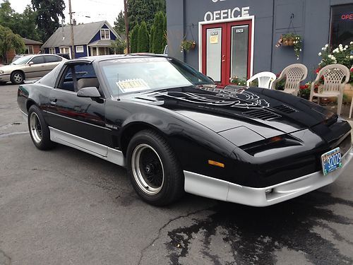 Gorgeous 1988 pontiac firebird 72,000 original miles with t-tops