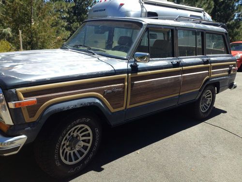 Jeep  grand wagoneer 1989