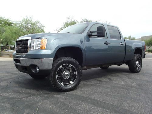 2011 gmc sierra slt! duramax! 4x4! navigation! xd wheels! nitto tires! 1 owner!