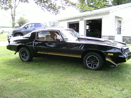 1981 chevy camaro z28, image 2
