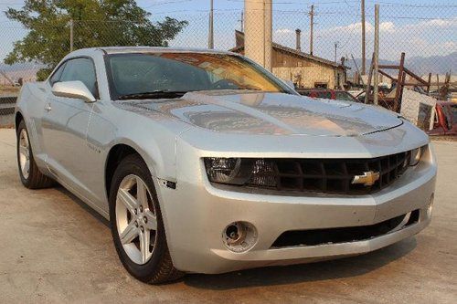 2010 chevrolet camaro lt1 damaged clean title runs low miles nice unit wont last