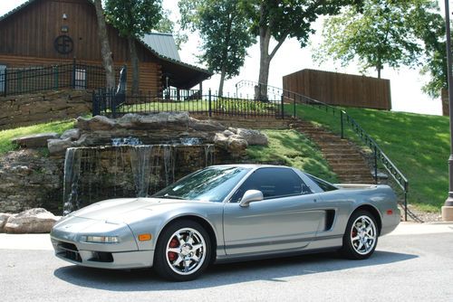 1998 acura nsx-t 3.2l 6spd 83,653k miles. clean title. amazing car!