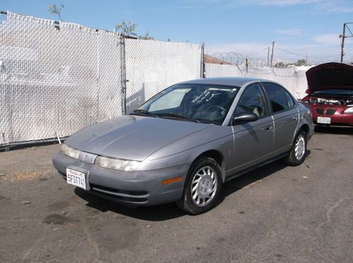 1998 saturn sl1, no reserve