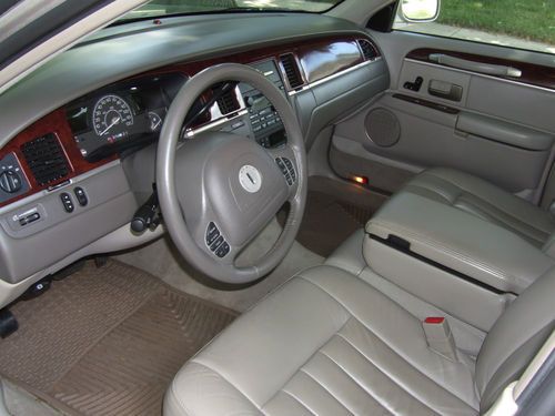 2003 Lincoln Town Car Executive Sedan 4-Door 4.6L, US $7,500.00, image 3