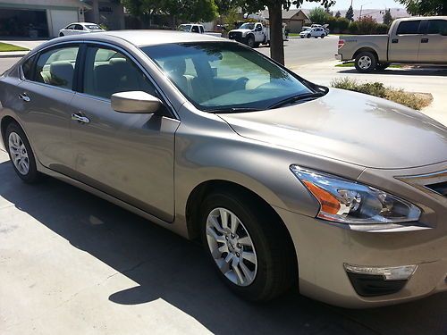 2013 nissan altima base sedan 4-door 2.5l