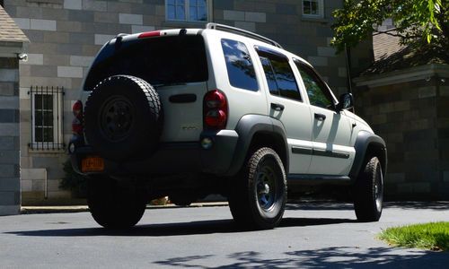 2006 Jeep Liberty Limited Sport Utility 4-Door 3.7L, US $7,000.00, image 4